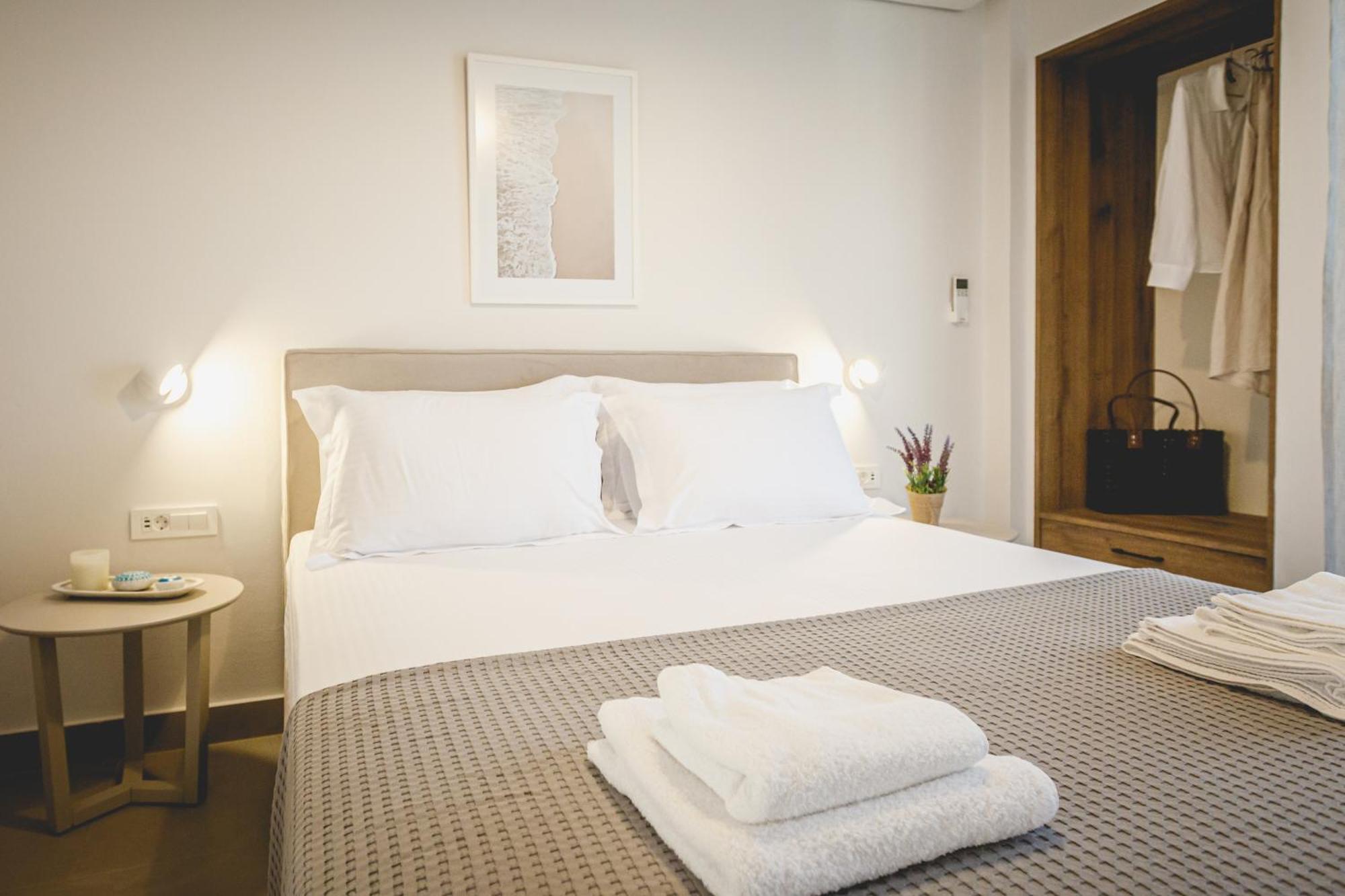 Votsalo Tolo Aparthotel Exteriör bild
