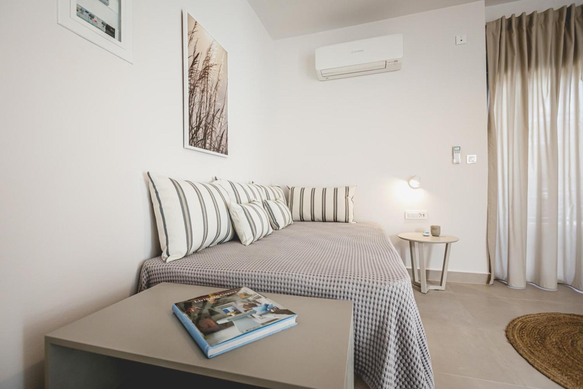 Votsalo Tolo Aparthotel Exteriör bild